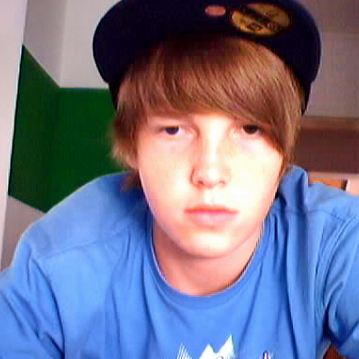 Franz als Jugendlicher mit Schirmmütze, Webcam-Foto